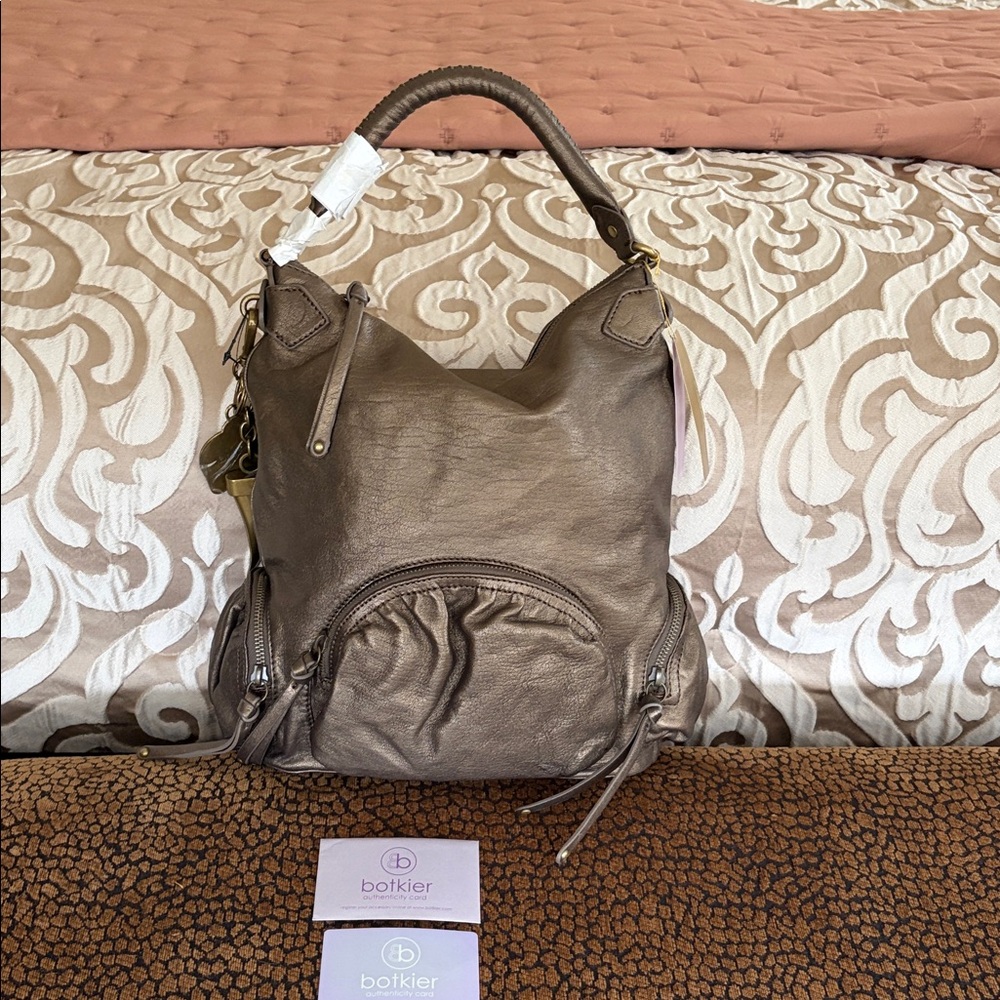 BOTKIER NWT Rate Metallic Leather Women's Trigger Hobo Bag- Authentic